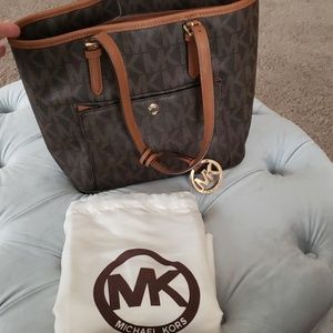 Michael Kors purse